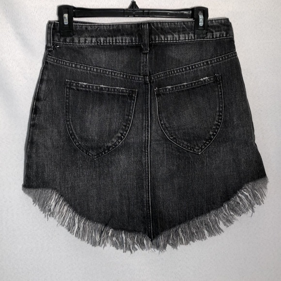 🔥Free people black denim mini skirt raw fringe hem - Picture 6 of 10